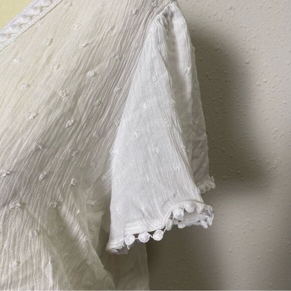NWT Adrienne Vittadini Semi Sheer White Flutter Sleeve Peasant Top Womens Size M - Picture 6 of 14